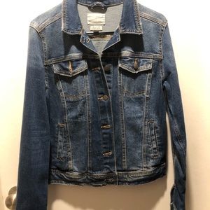 Universal thread,  jean jacket
